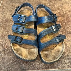 Papillon Birkenstock sandals size 8.5 (39)